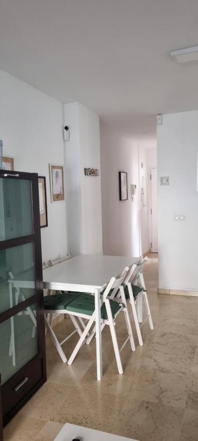 Apto. Gran Terraza Playa A 200Mts. Ideal Familias Benalmadena Luaran gambar