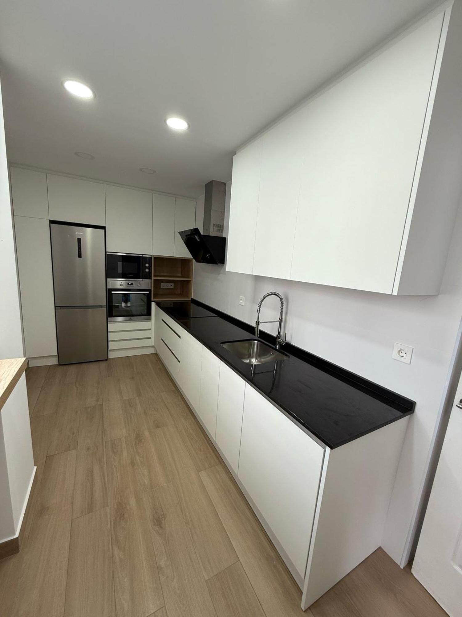 Apto. Gran Terraza Playa A 200Mts. Ideal Familias Benalmadena Luaran gambar